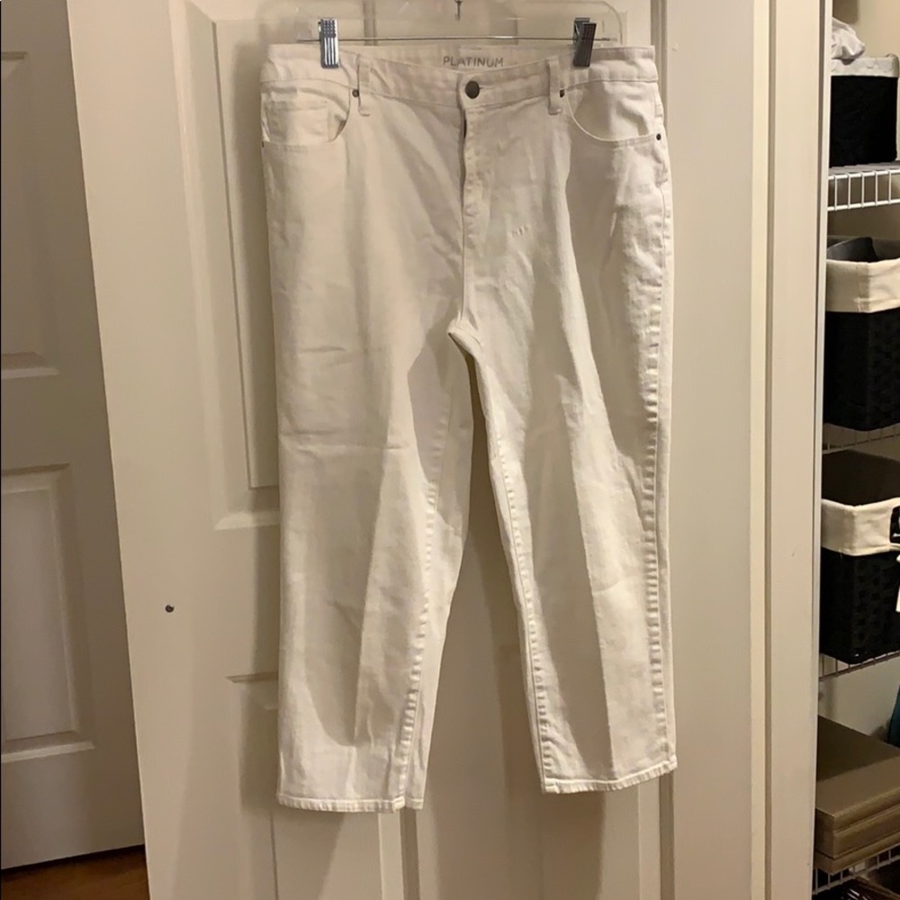 Chico’s White Denim Capris